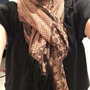 Coach brown and black scarf